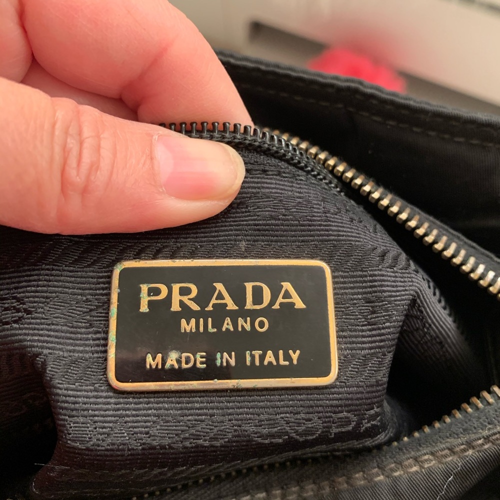 Authentic Prada Chain bag - Picture 12 of 14